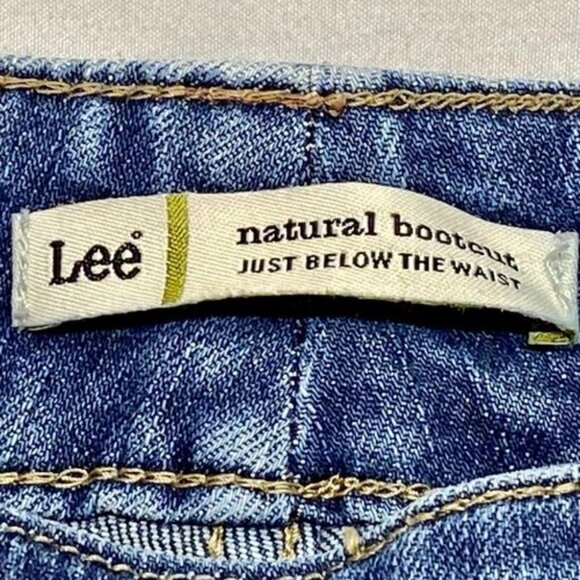 Lee Natural Bootcut Jeans Women’s 14 Blue Mid Rise Flap Pockets Stretch Denim - Picture 11 of 13